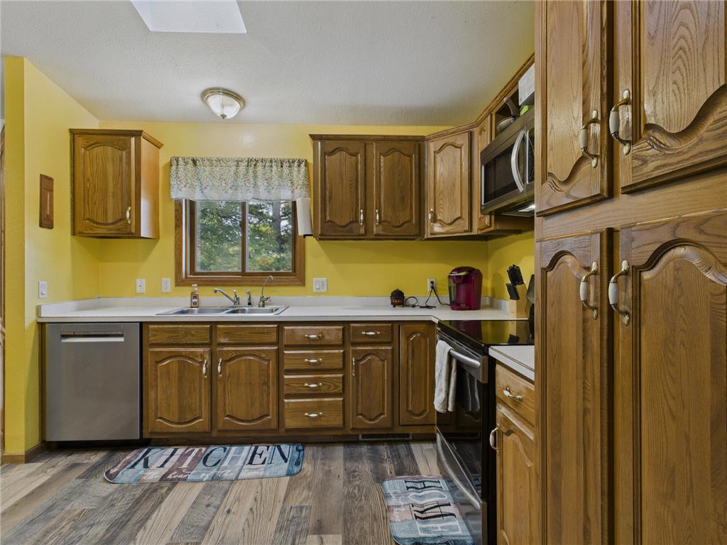 40867 Forest Boulevard North Branch MN 55056 6785079 image4