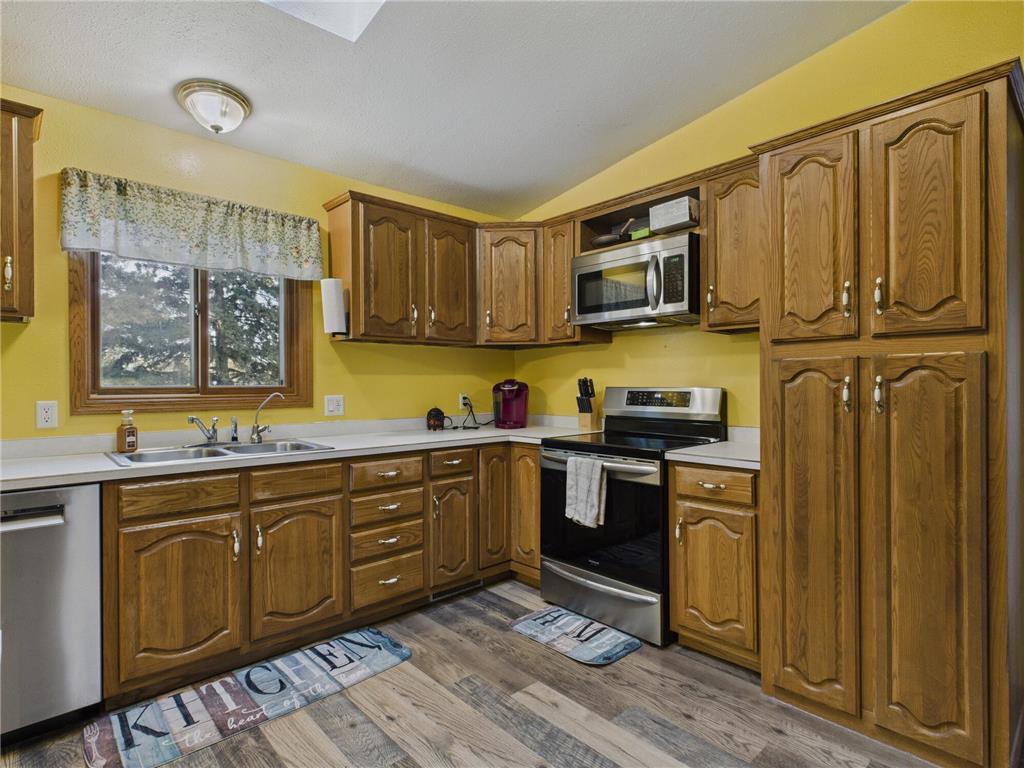 40867 Forest Boulevard North Branch MN 55056 6785079 image5