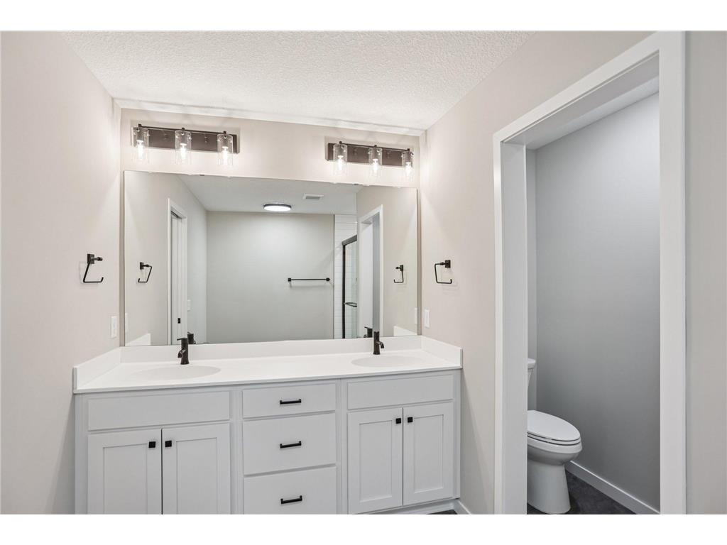 4087 Isaac Court Vadnais Heights MN 55127 7006045 image22