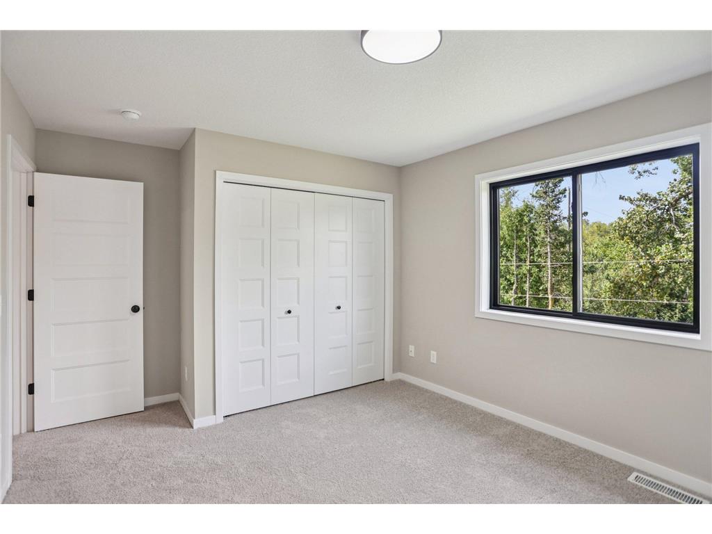 4087 Isaac Court Vadnais Heights MN 55127 7006045 image28