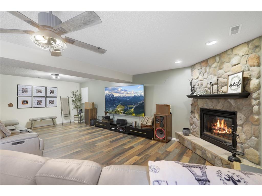 40894 Fenian Way North Branch MN 55056 7060858 image25