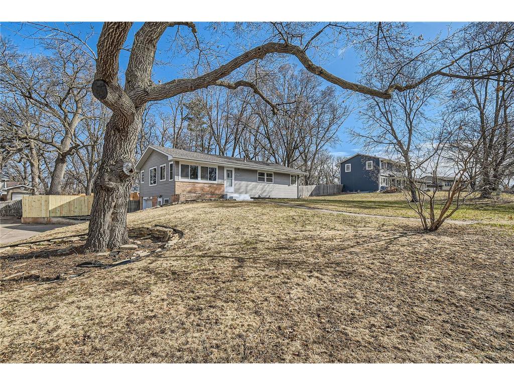 409 106th Avenue NW Coon Rapids MN 55448 6698262 image1