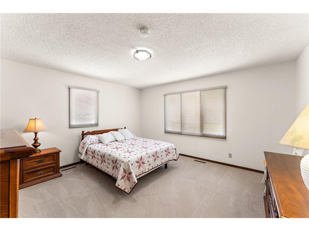 409 19th Avenue S South Saint Paul MN 55075 7052870 image15