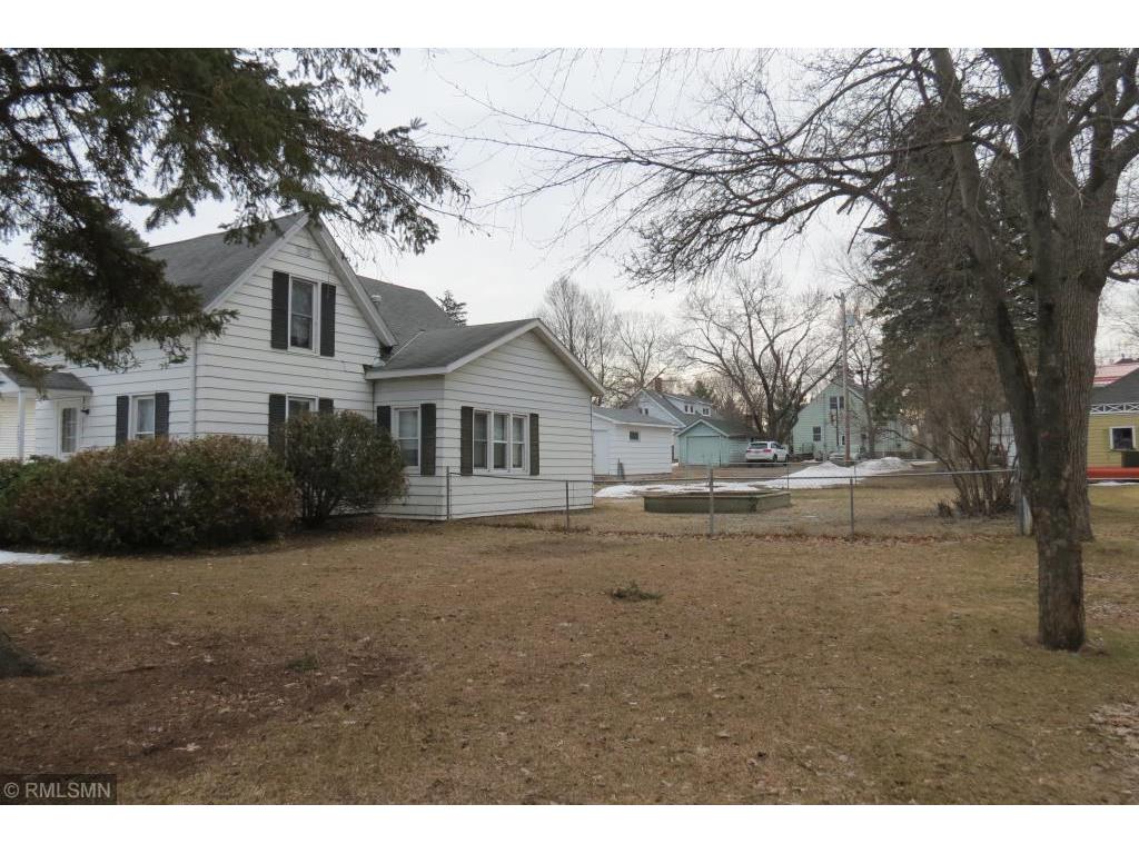 409 3rd Street SE, Little Falls, MN 56345 MLS 5473112 Edina Realty