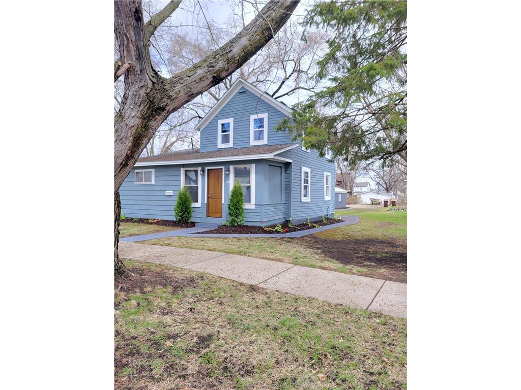 409 7th Street E Hastings MN 55033 6706967 image1