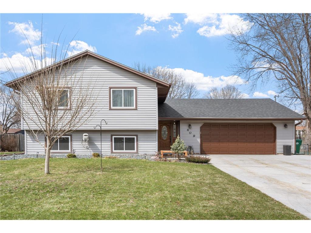 409 83rd Avenue NE Spring Lake Park MN 55432 7046067 image1