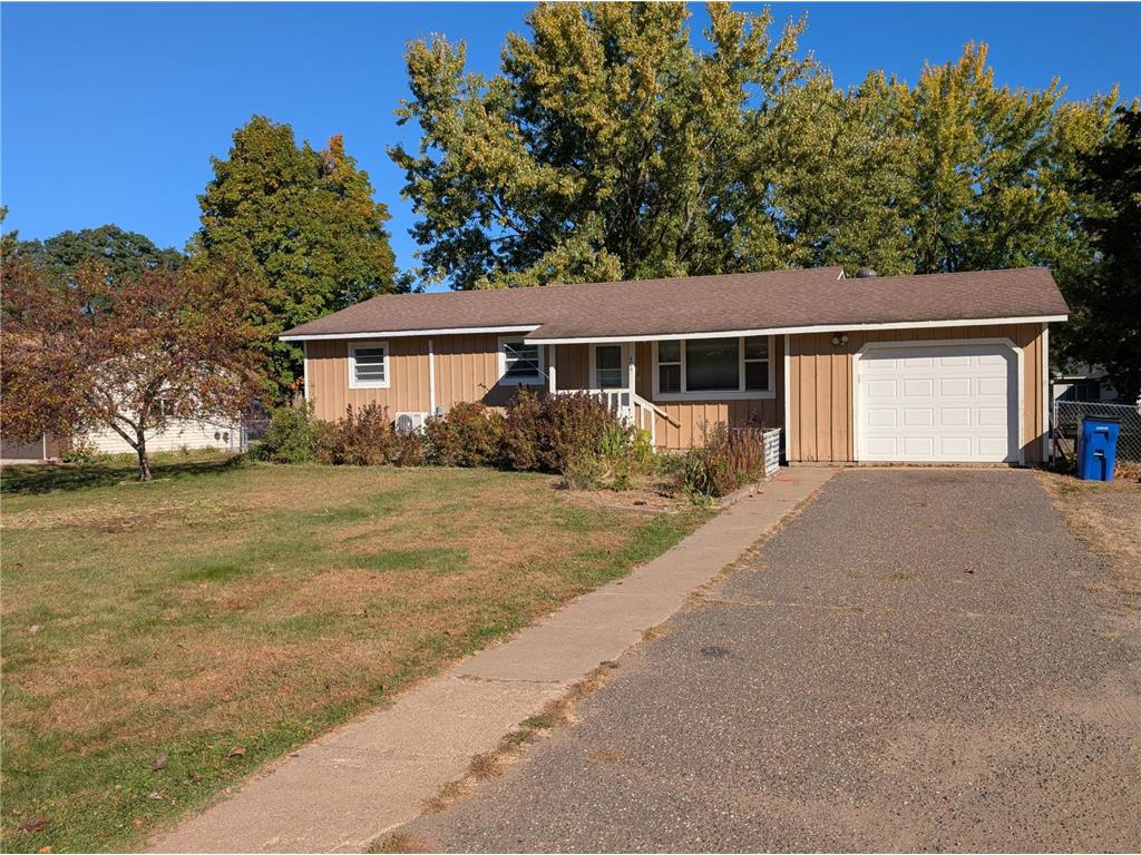 409 8th Avenue E Osceola WI 54020 6615353 image1