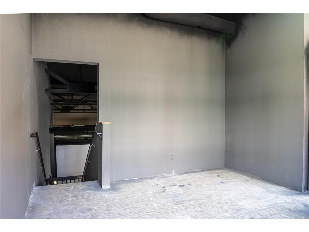 409 Central Avenue N Faribault MN 55021 6810439 image16