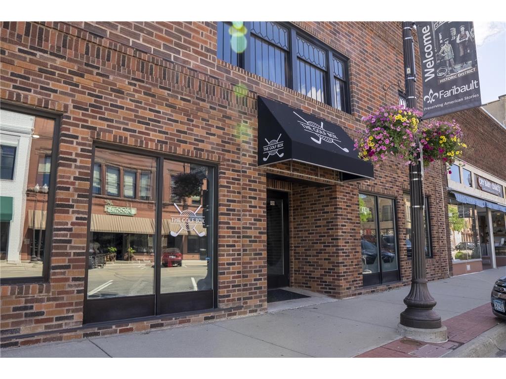 409 Central Avenue N Faribault MN 55021 6810439 image3