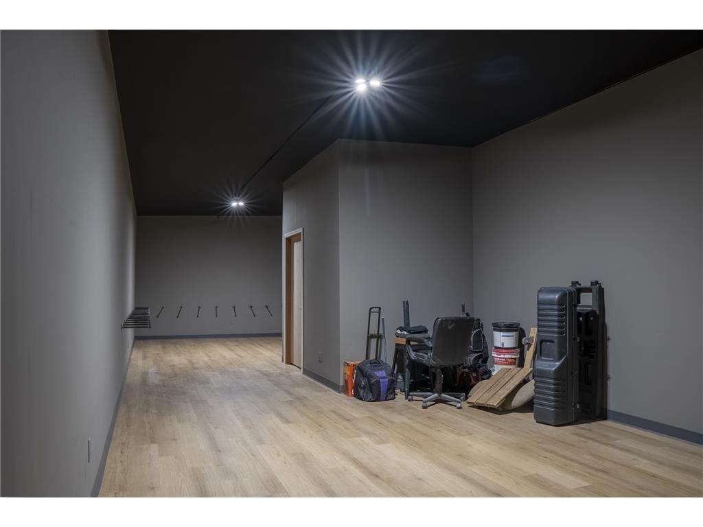 409 Central Avenue N Faribault MN 55021 6810439 image31