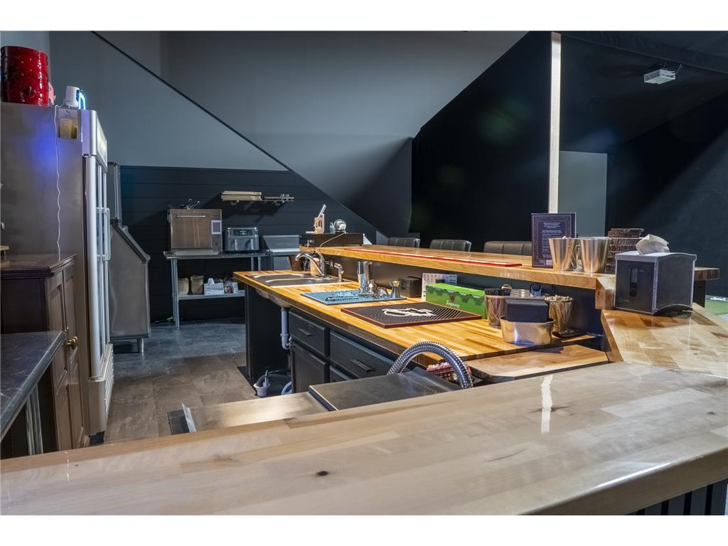 409 Central Avenue N Faribault MN 55021 6810439 image53