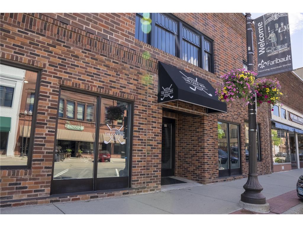 409 Central Avenue N Faribault MN 55021 6810439 image6