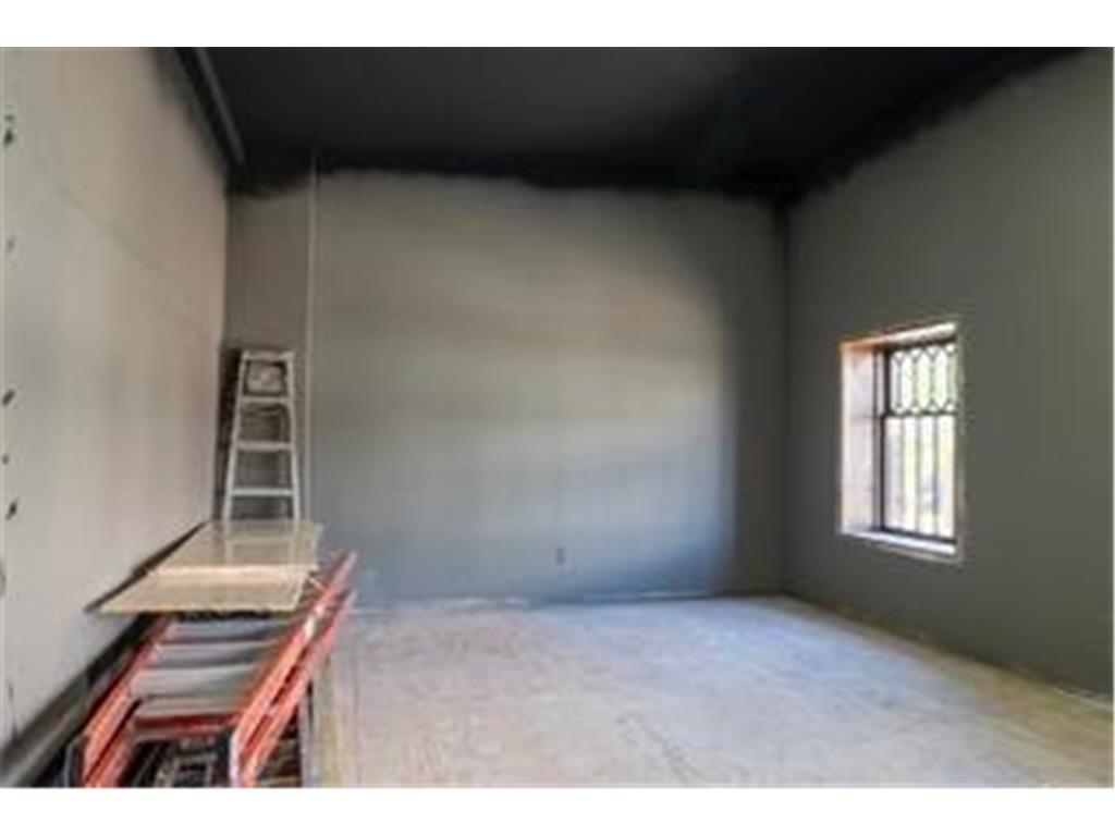 409 Central Avenue N Faribault MN 55021 7042874 image18