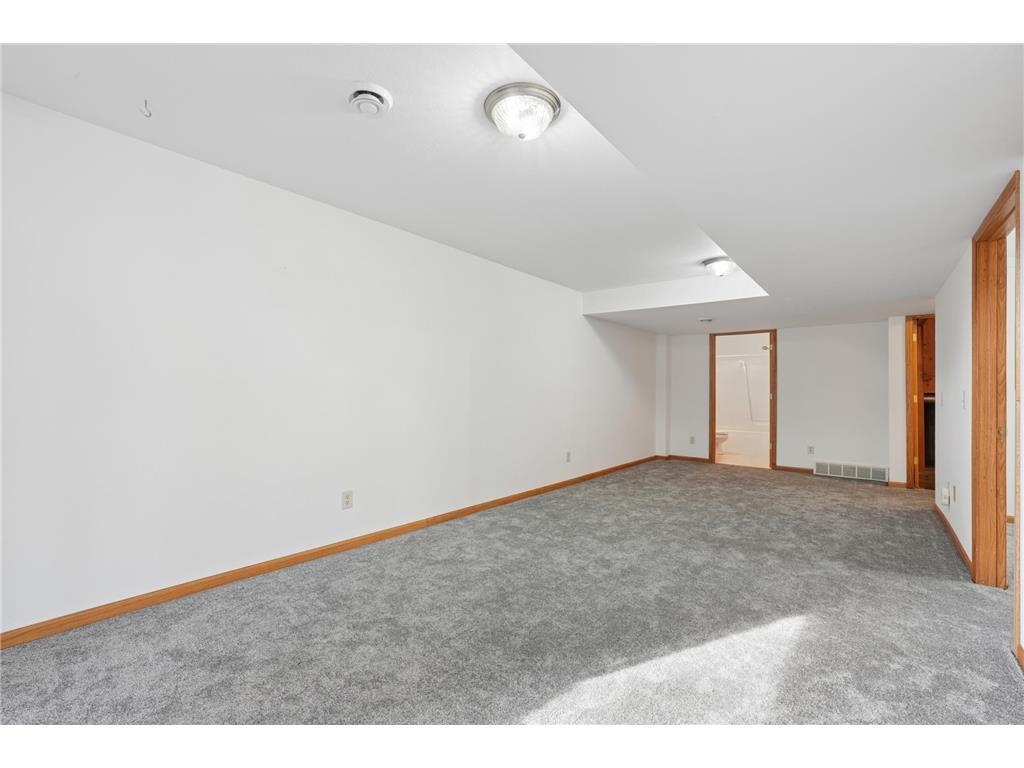 409 Dakota Court N #A Woodville WI 54028 7051417 image33
