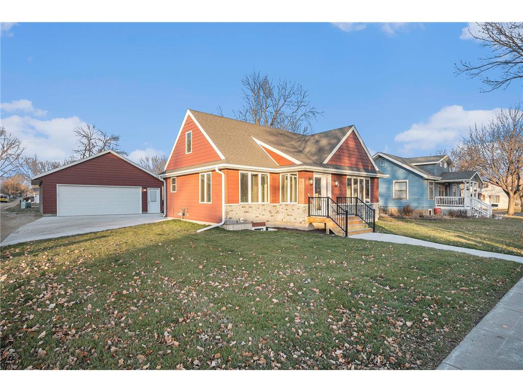 409 E Dodge Street, Luverne, MN, 56156 MLS 6468283 Edina Realty