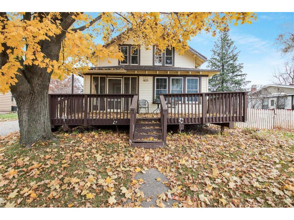 409 E Portland Avenue, Barron Twp, WI, 54812 MLS 6302880 Edina Realty