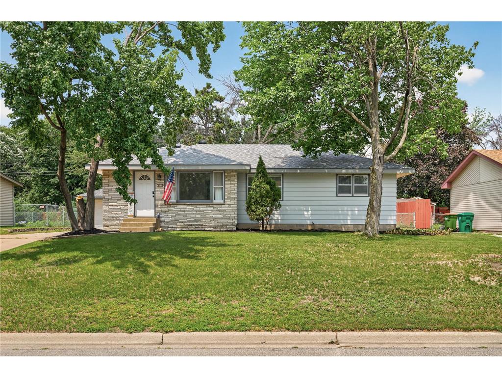 409 Manor Drive NE Spring Lake Park MN 55432 7103502 image1