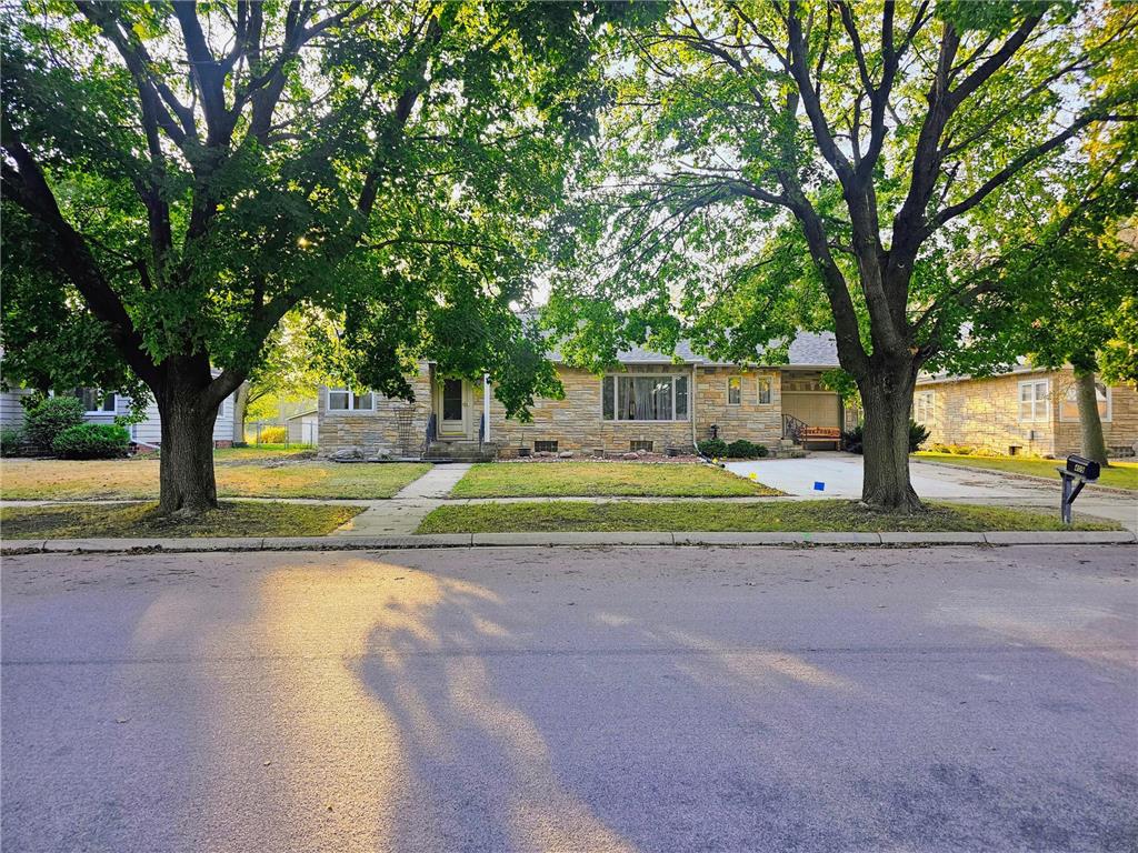 409 N Prairie Street Sherburn MN 56171 6812454 image1