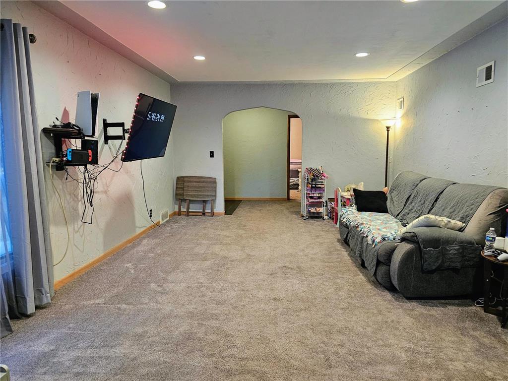 409 N Prairie Street Sherburn MN 56171 6812454 image13