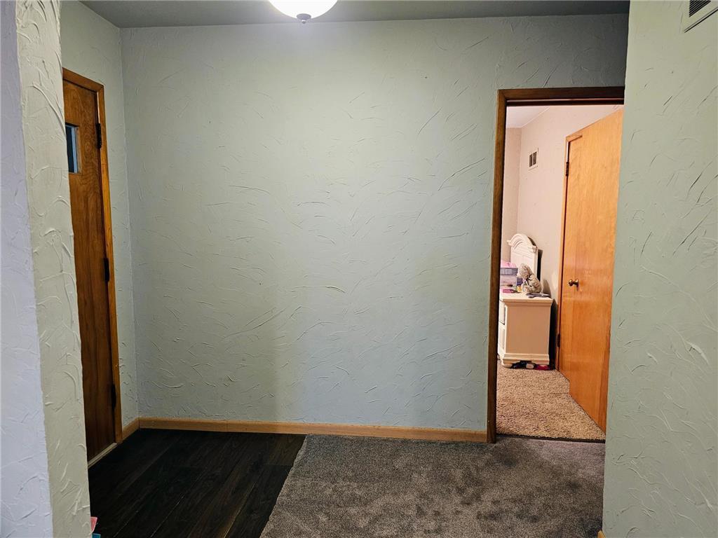 409 N Prairie Street Sherburn MN 56171 6812454 image15