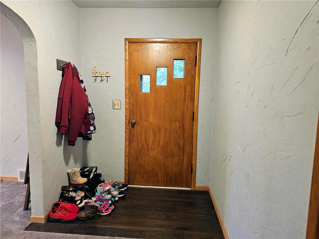 409 N Prairie Street Sherburn MN 56171 6812454 image16