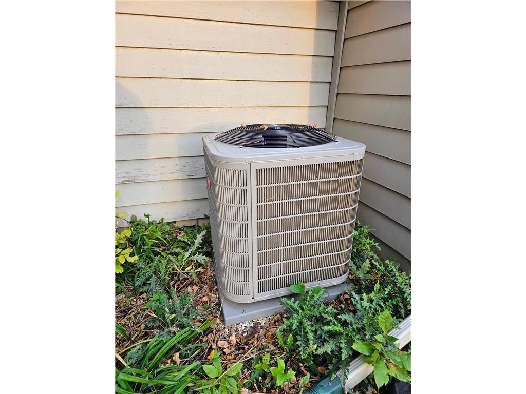 409 N Prairie Street Sherburn MN 56171 6812454 image35