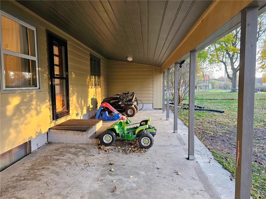 409 N Prairie Street Sherburn MN 56171 6812454 image37