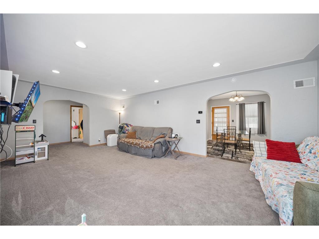 409 N Prairie Street Sherburn MN 56171 7055280 image8
