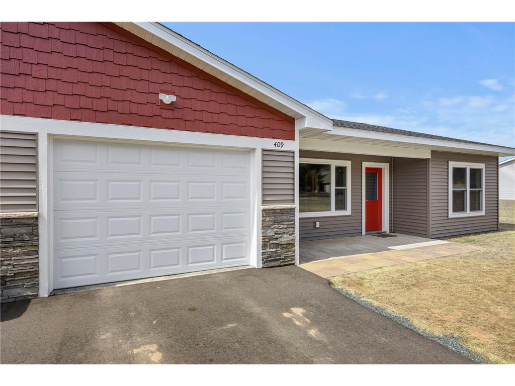 409 N Russell Street Grantsburg WI 54840 7048780 image5