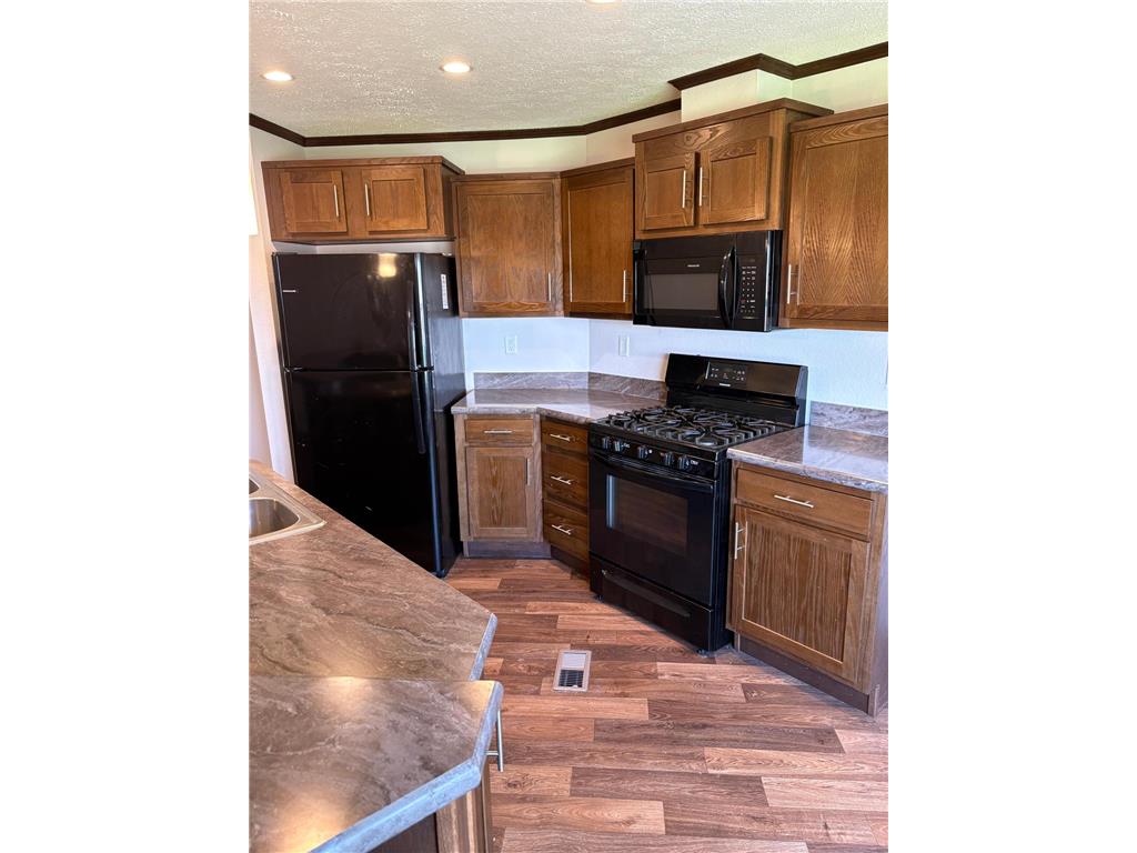 409 N Silver Street Wykoff MN 55990 7062866 image8