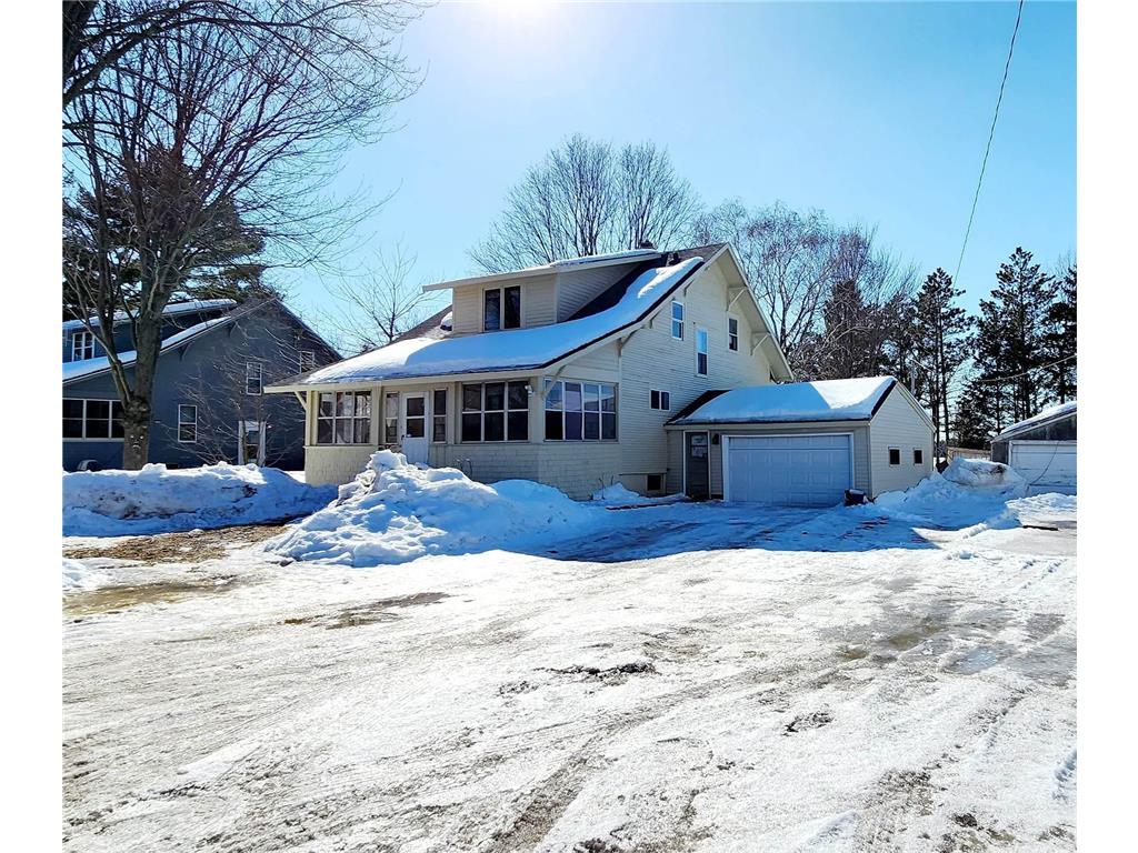 409 Oak Street N, Grasston, MN, 55030 MLS 6346088 Edina Realty