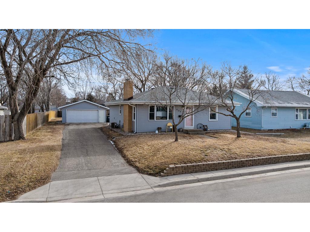 409 S 2nd Street Marshall MN 56258 7024718 image1