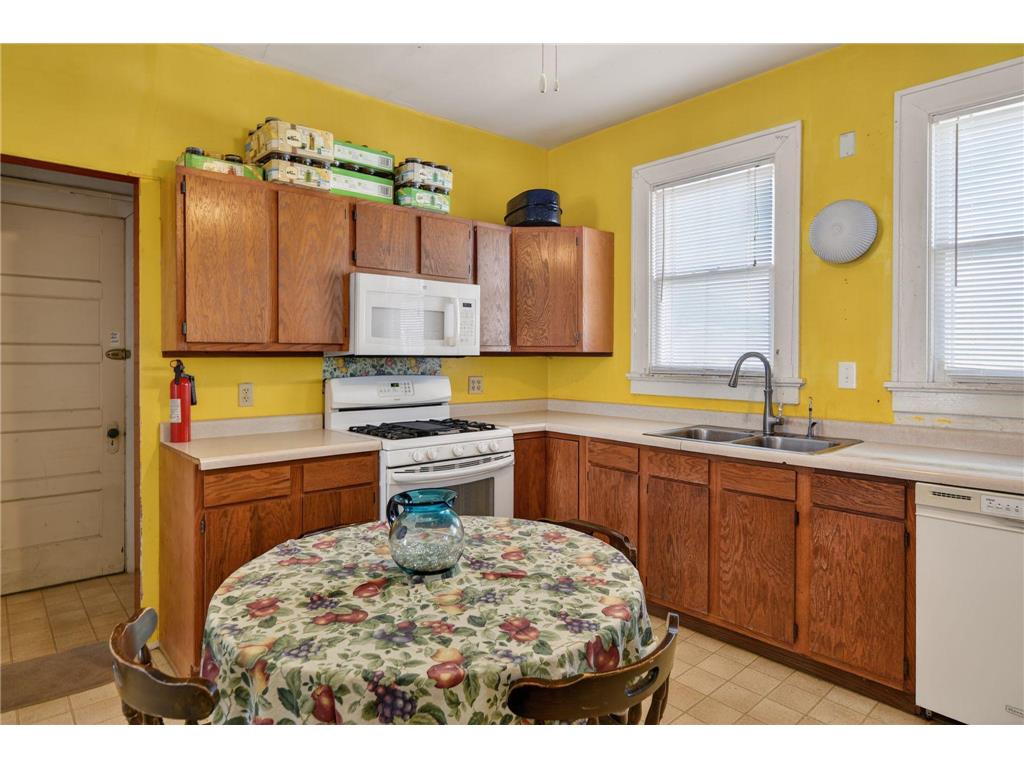 409 S Park Street Fairmont MN 56031 7056962 image9