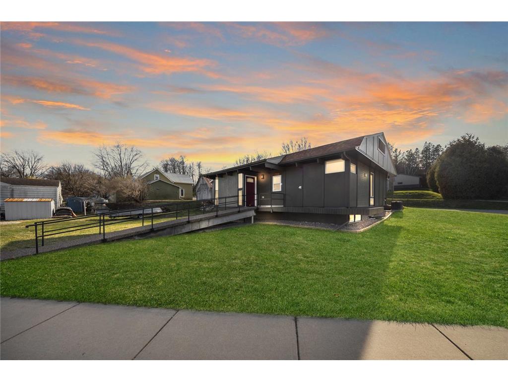 409 Spring Avenue NW Preston MN 55965 6703905 image1