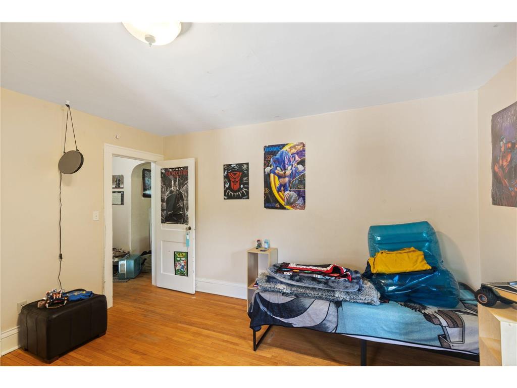 409 Thomas Avenue S Minneapolis MN 55405 7085767 image27