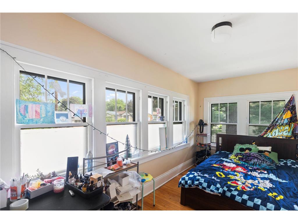 409 Thomas Avenue S Minneapolis MN 55405 7085767 image30