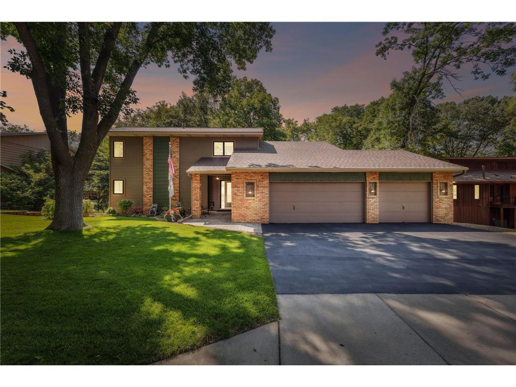 409 Valley High Road Burnsville MN 55337 6426163 image1