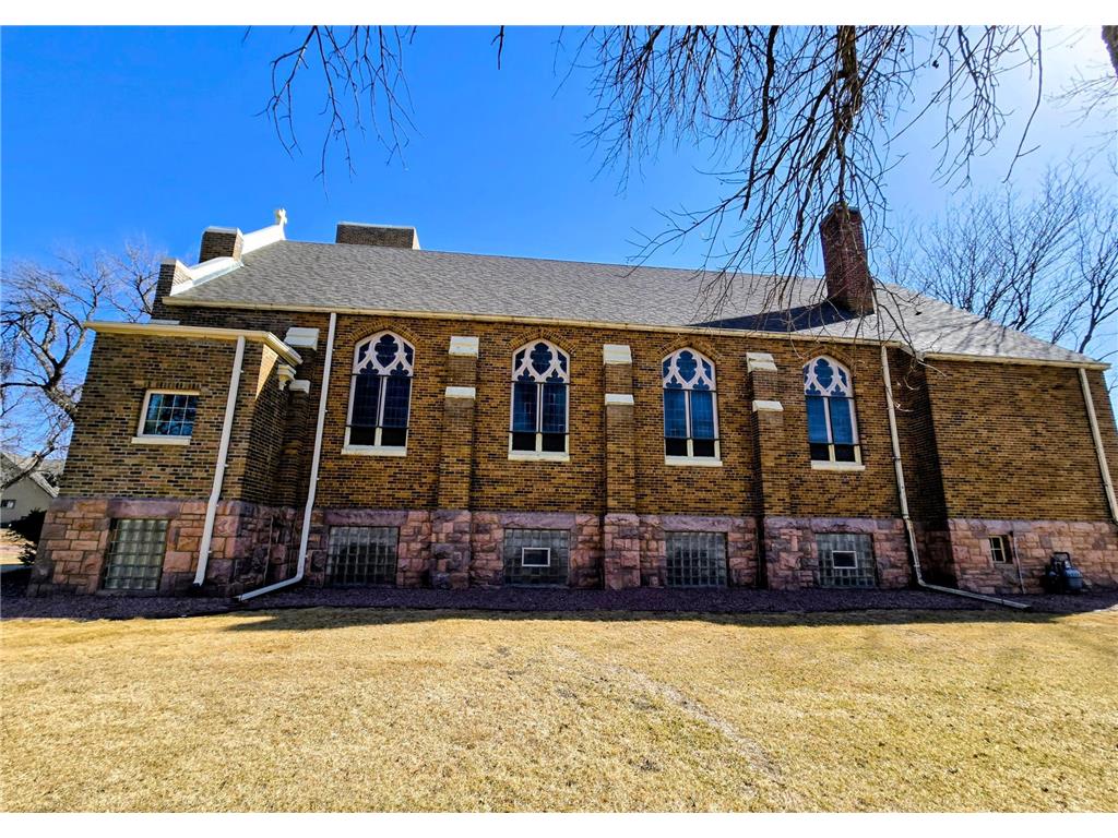 409 Wall Street E Jasper MN 56144 7077051 image4