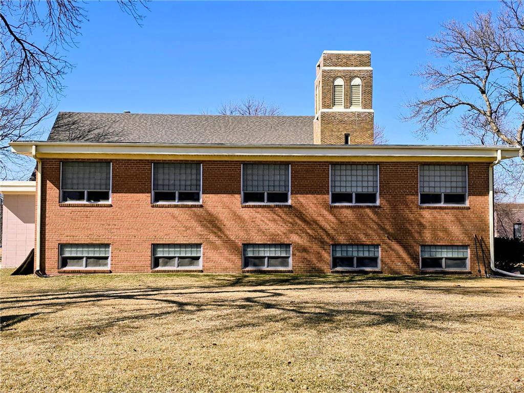 409 Wall Street E Jasper MN 56144 7077051 image5