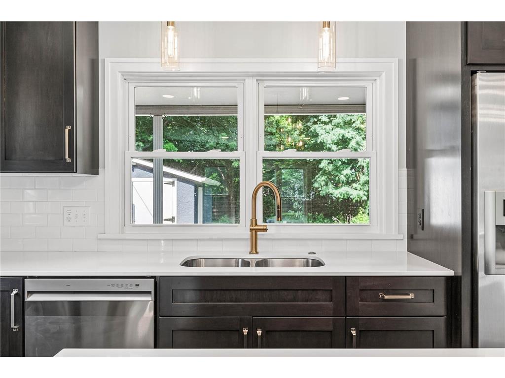 409 Winslow Avenue Saint Paul MN 55107 6812165 image10