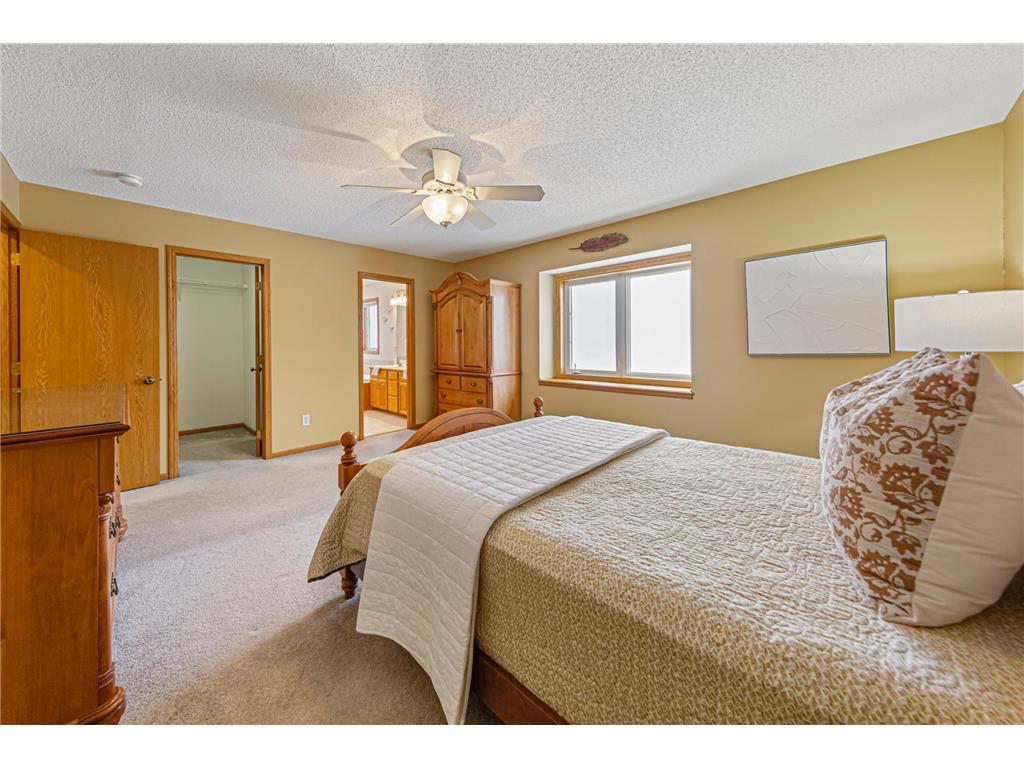 4090 Wells Lake Court Faribault MN 55021 - Wells 7049924 image24