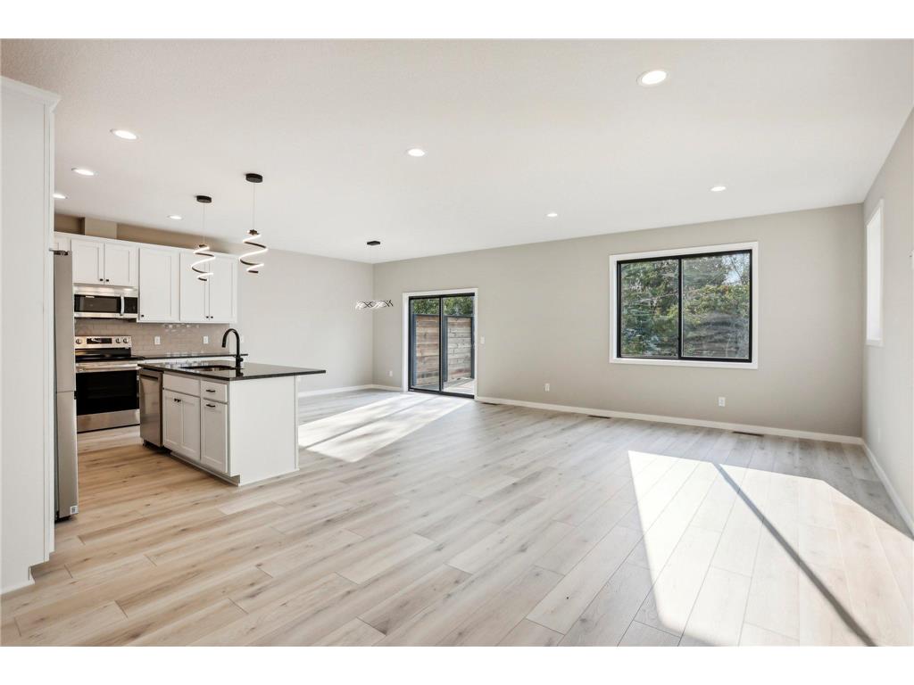 4093 Isaac Court Vadnais Heights MN 55127 7006068 image10