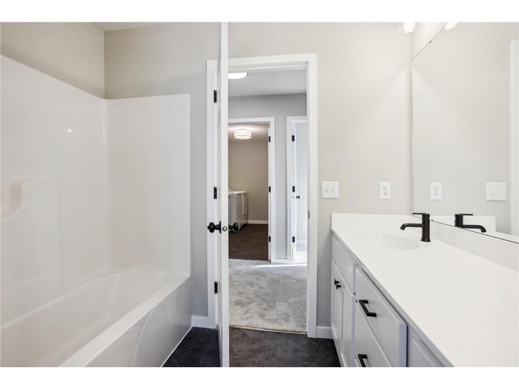 4093 Isaac Court Vadnais Heights MN 55127 7006068 image28