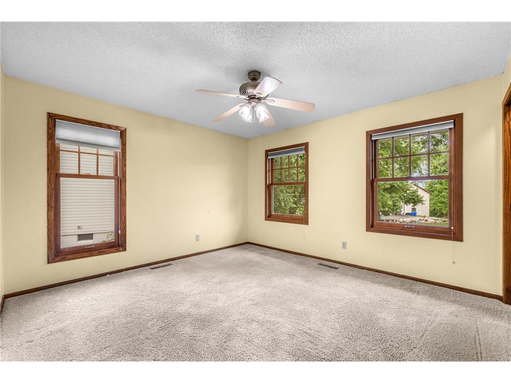 4094 Blueberry Lane Eagan MN 55123 7019338 image38