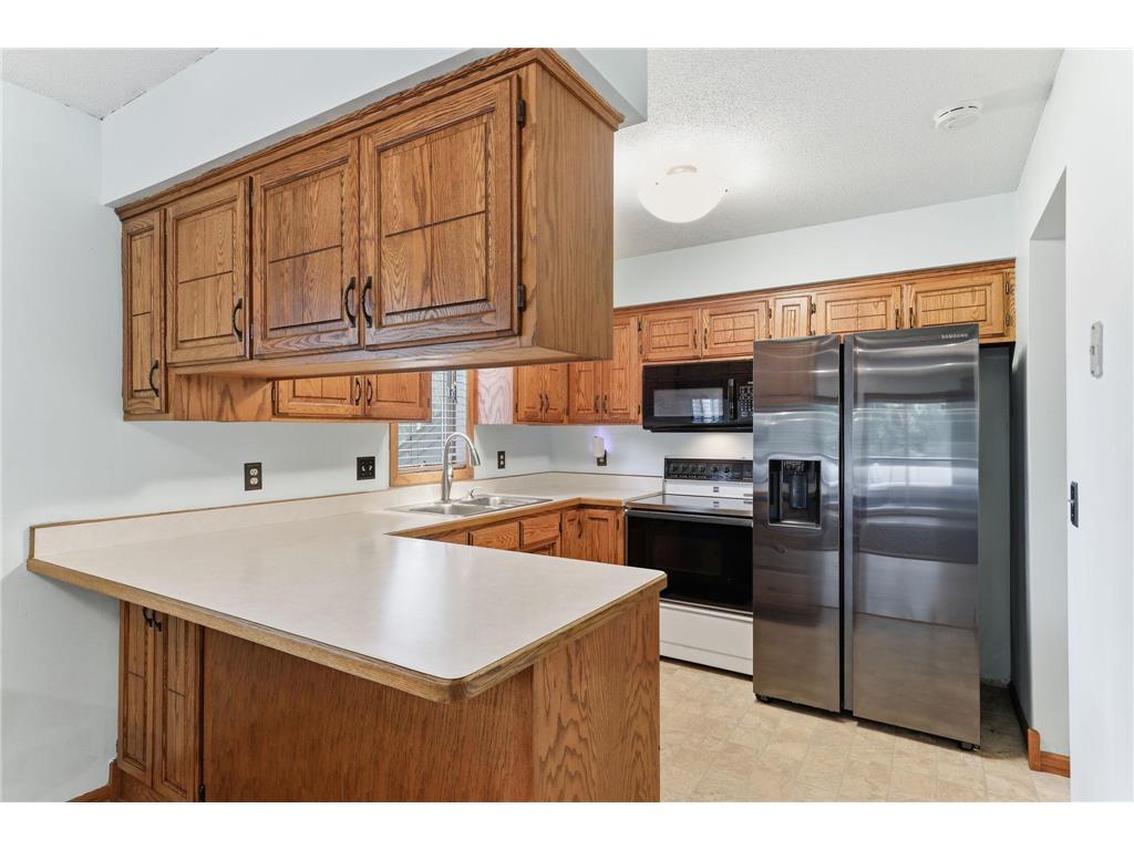 4096 Rice Street Vadnais Heights MN 55126 7103709 image14