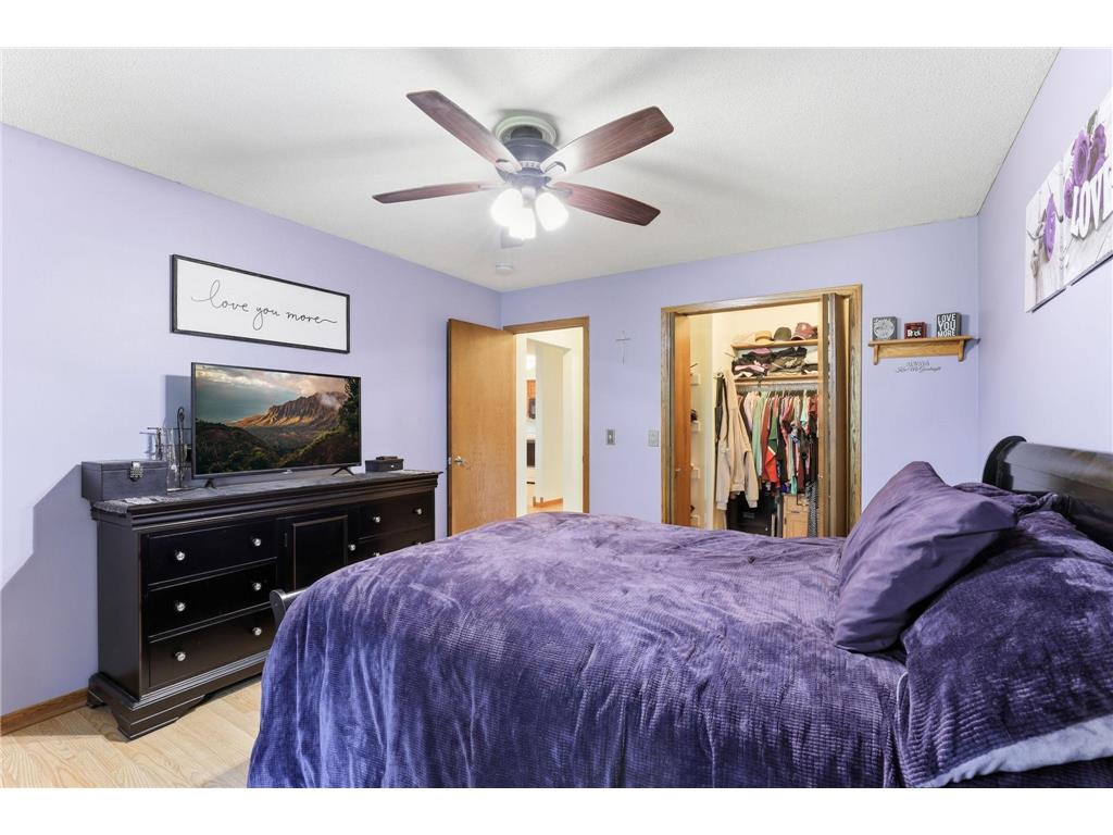 4096 Rice Street Vadnais Heights MN 55126 7103709 image20