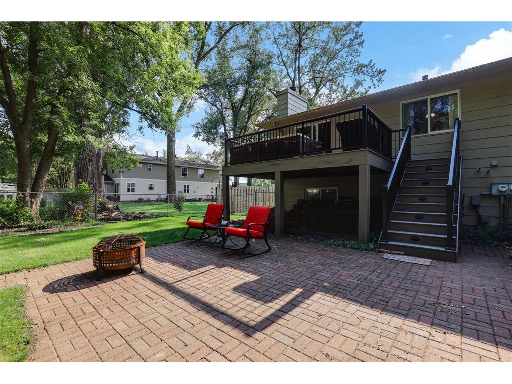 4096 Rice Street Vadnais Heights MN 55126 7103709 image6