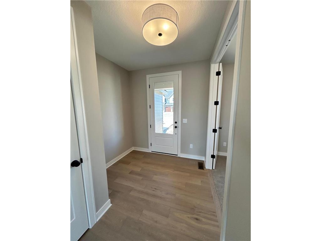 4097 Arbor Drive Woodbury MN 55129 7053044 image2