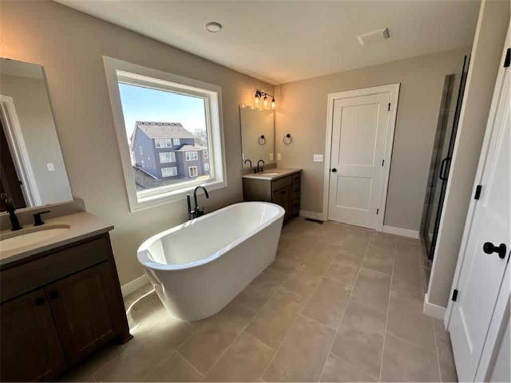 4097 Arbor Drive Woodbury MN 55129 7053044 image24