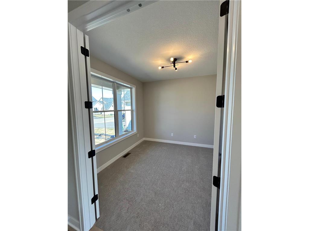 4097 Arbor Drive Woodbury MN 55129 7053044 image3